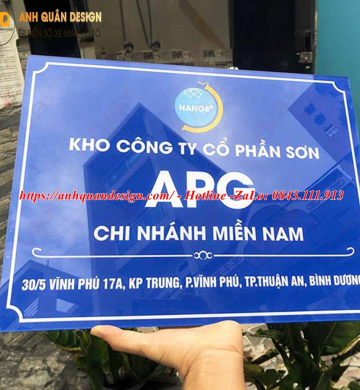 Bảng mica tên công ty