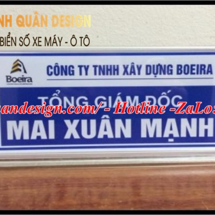 Bảng chức danh để bàn mica