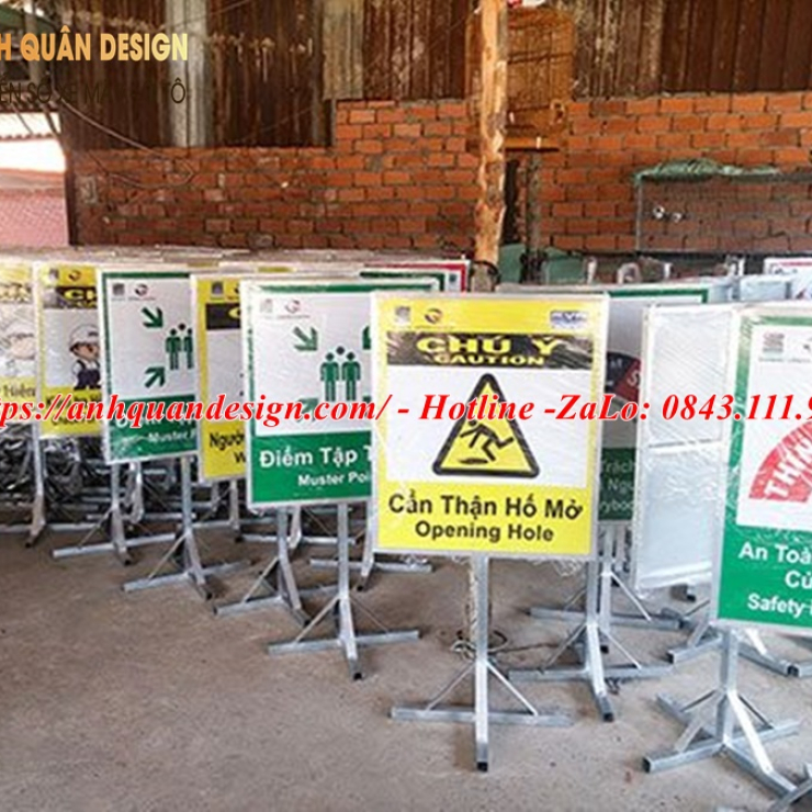 Bảng hướng dẫn lối đi