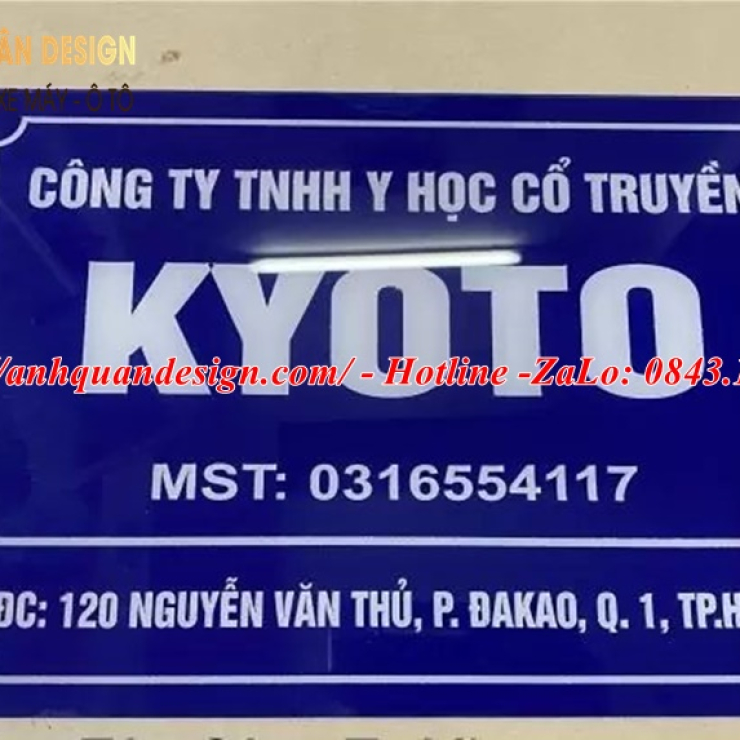 Bảng mica tên công ty