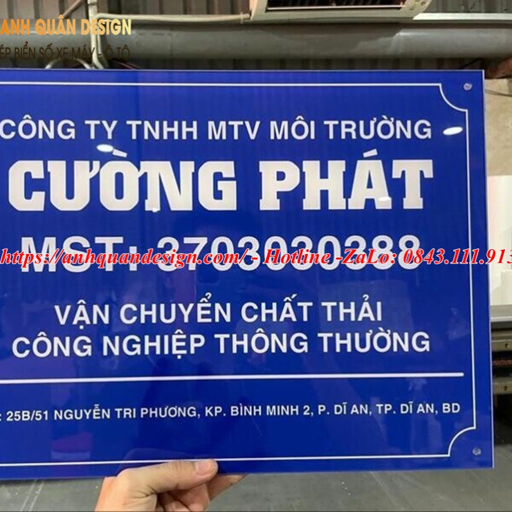 Bảng tên công ty in uv