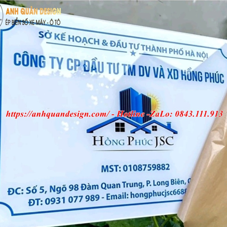 Bảng tên công ty in uv