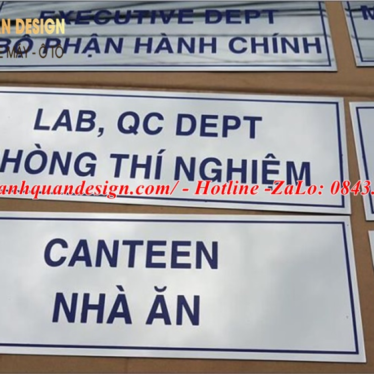 Biển tên phòng mica