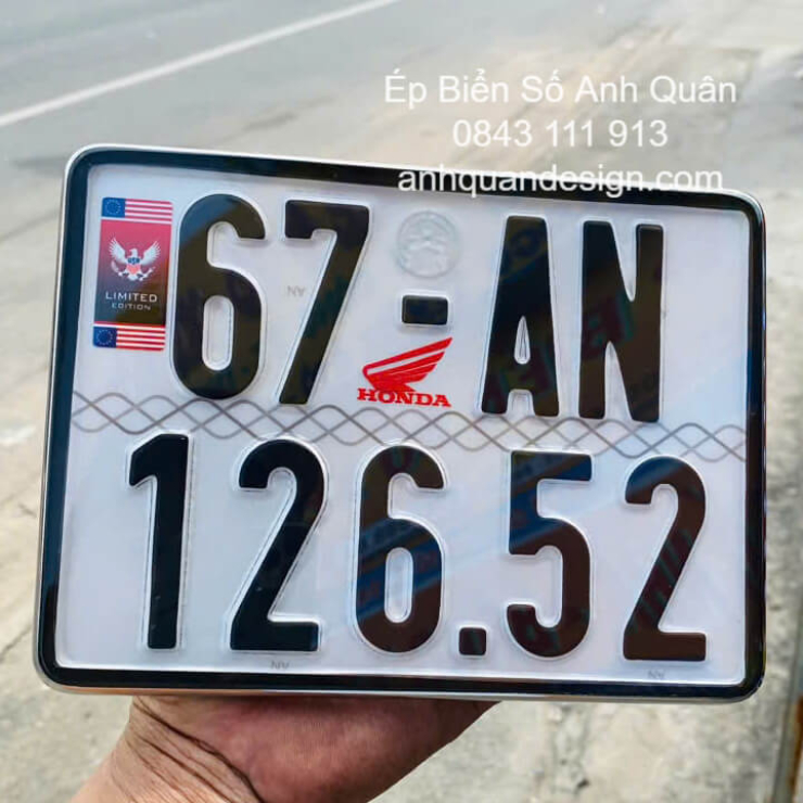 Ép Biển Xe Máy Tràn Viền Cao Cấp