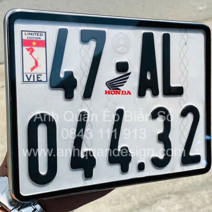 3 Xu Hướng Ốp Biển Số Xe Máy Honda Vario Hot Nhất