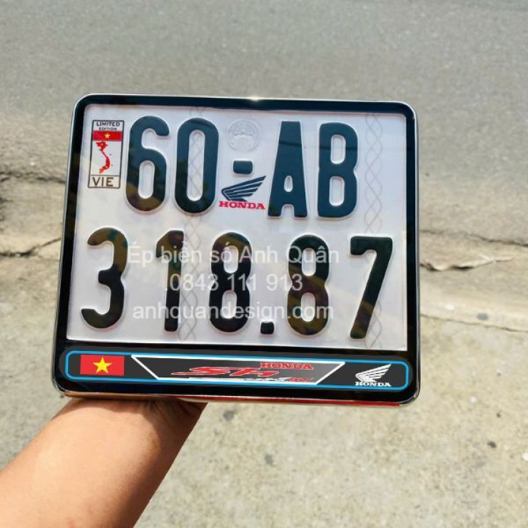 Top 31+ Mẫu Ép Biển Số Xe Máy SH Độc Đáo