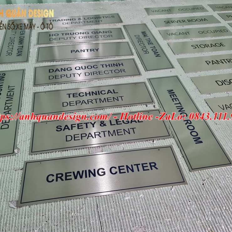 Mẫu biển tên phòng làm việc đẹp