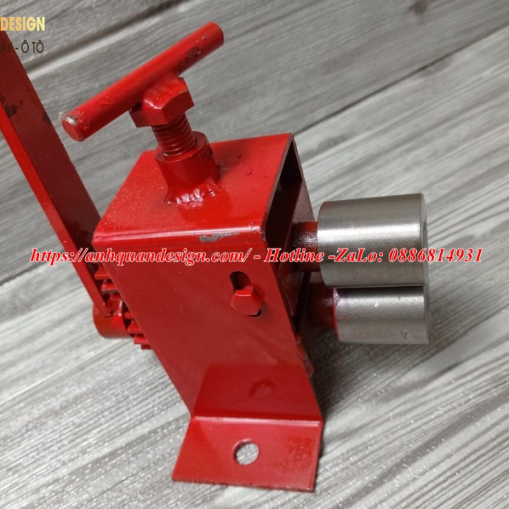 Máy ép biển số thủy lực cho ô tô, xe máy