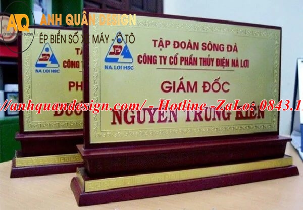 Biển Chức Danh Để Bàn