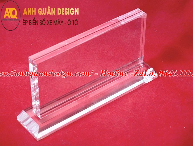 Biển Bảng chức danh để bàn mica
