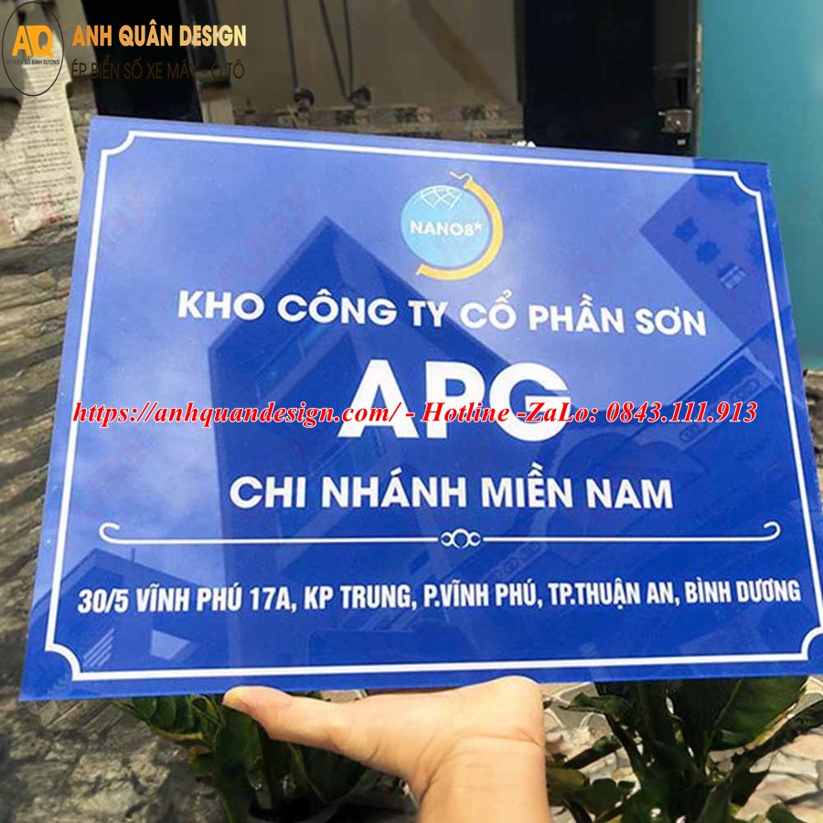 Bảng mica tên công ty