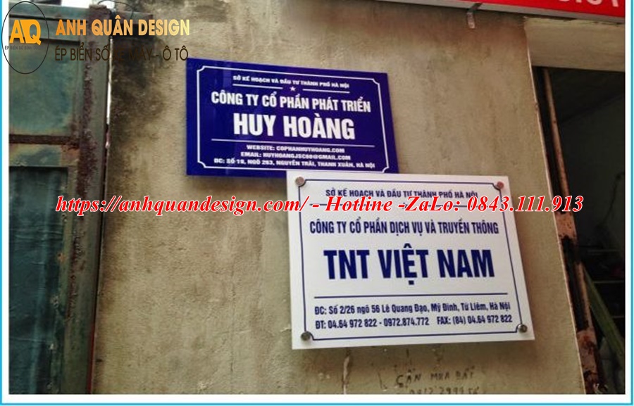 Bảng mica tên công ty