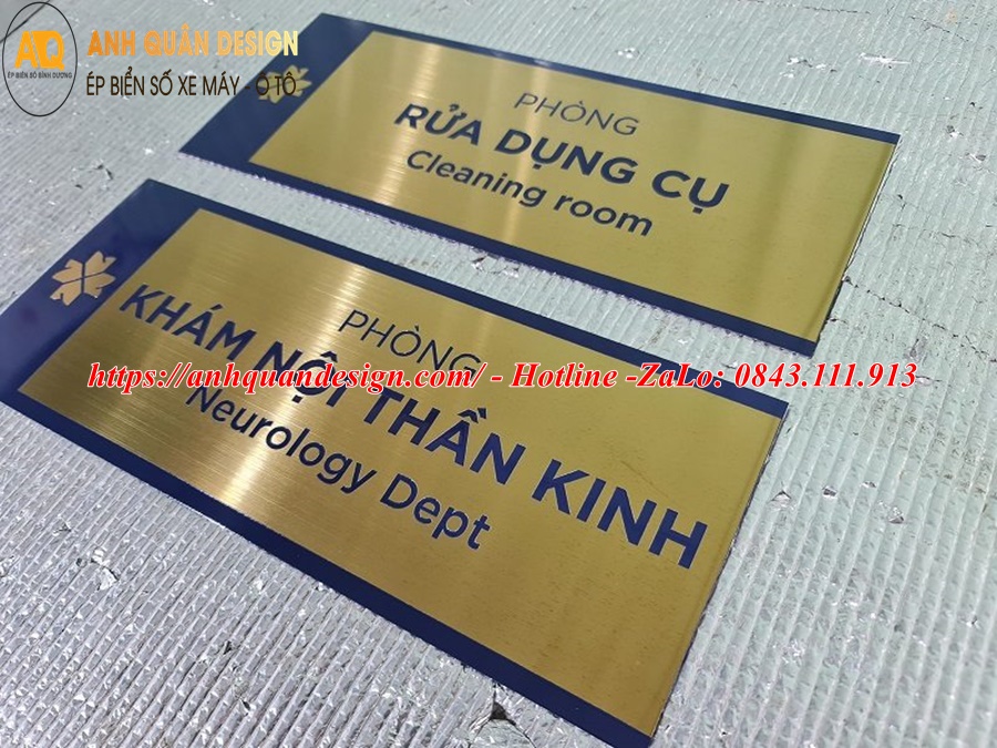 Mẫu biển tên phòng làm việc đẹp