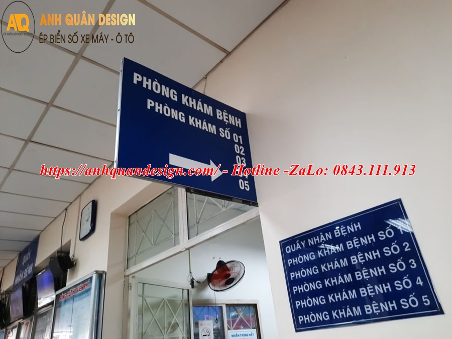 Biển chỉ dẫn trong bệnh viện