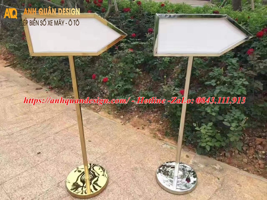 Bảng hướng dẫn lối đi